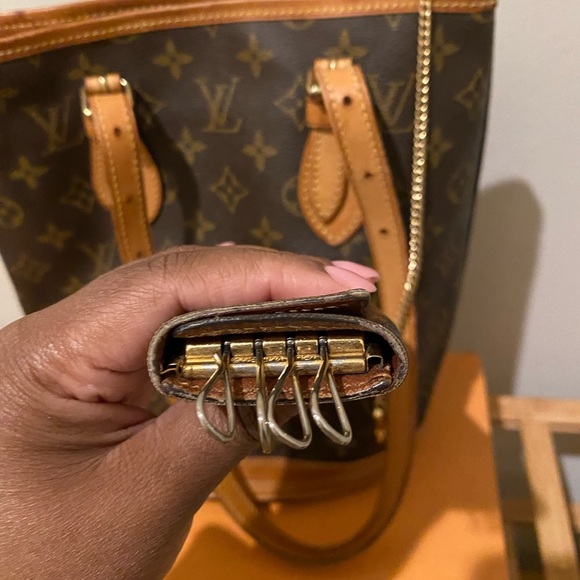 Authentic Vintage Louis Vuitton Bucket Bag pm and rare multicles 4/ key … - Picture 14 of 17